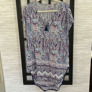 Victoria’s Secret blue and white paisley BoHo swimwear cover-up size M with tass